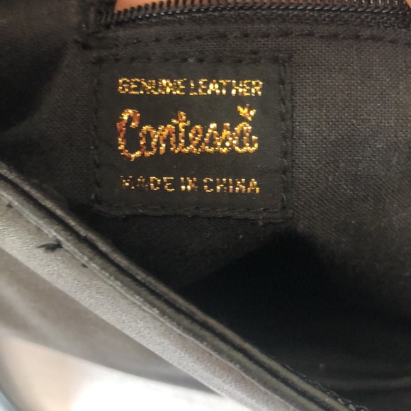 CONTESSA black soft leather handbag. Gold hardware. - Picture 2 of 12